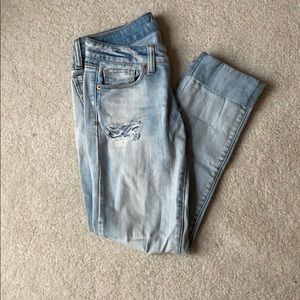 AEO Light Wash Ripped Skinny Jeans